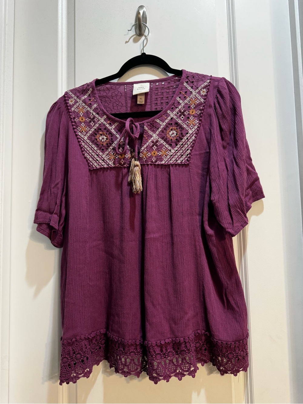 Knox Rose Soft Burgundy Top XL Boho Eyelet Short Sleeves  Armpit To Armpit 23”